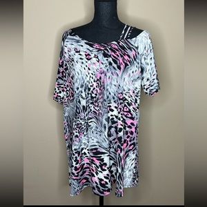 NEW - 3XL Pink Leopard Top